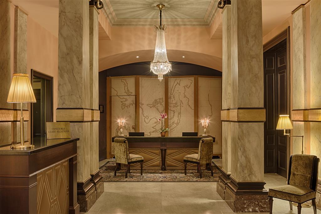 Des Indes Hotel