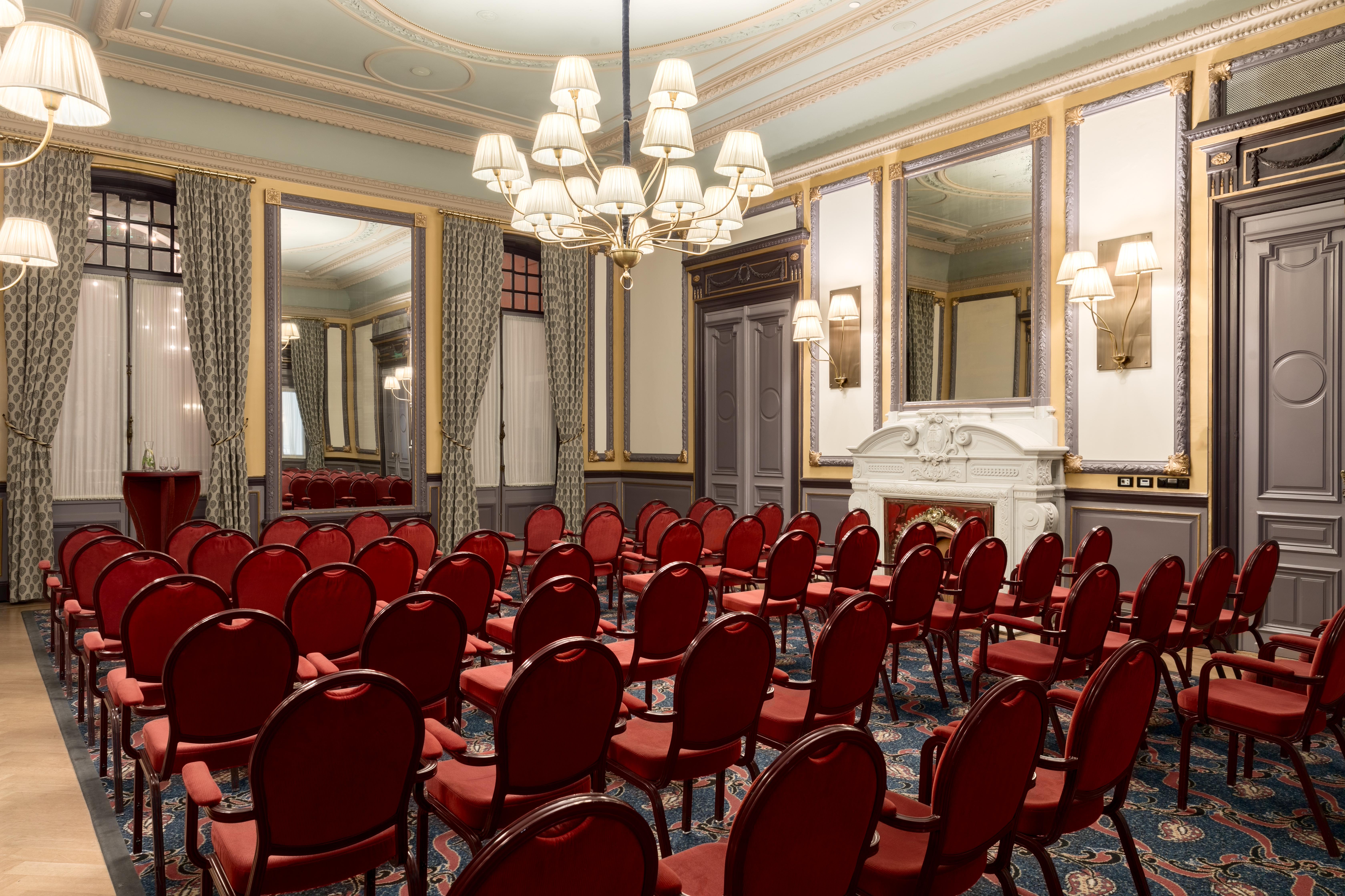 Hotel Des Indes