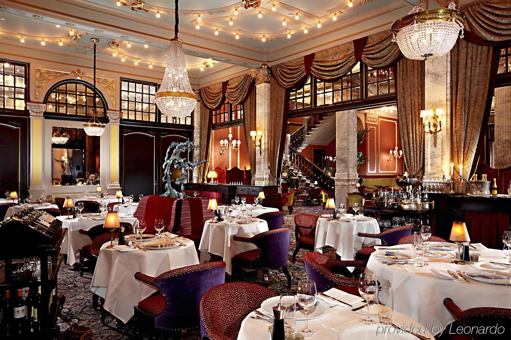 Des Indes Hotel